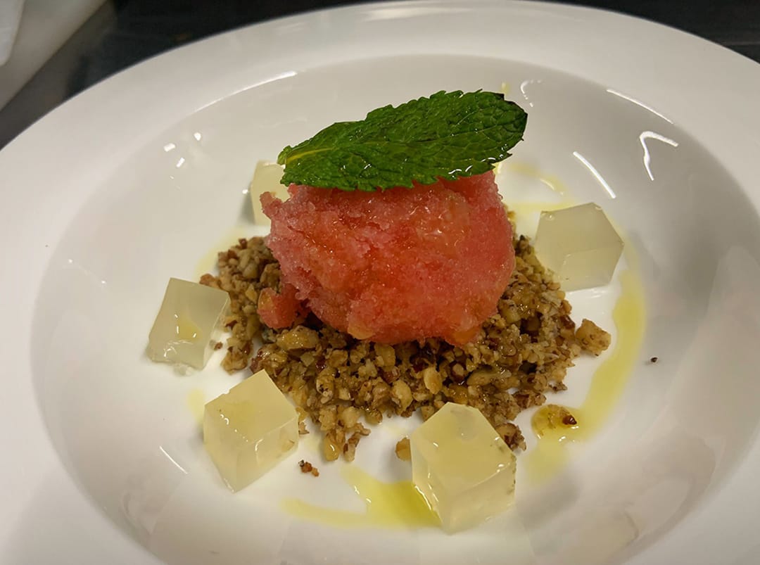 Photo4 with delicious plate